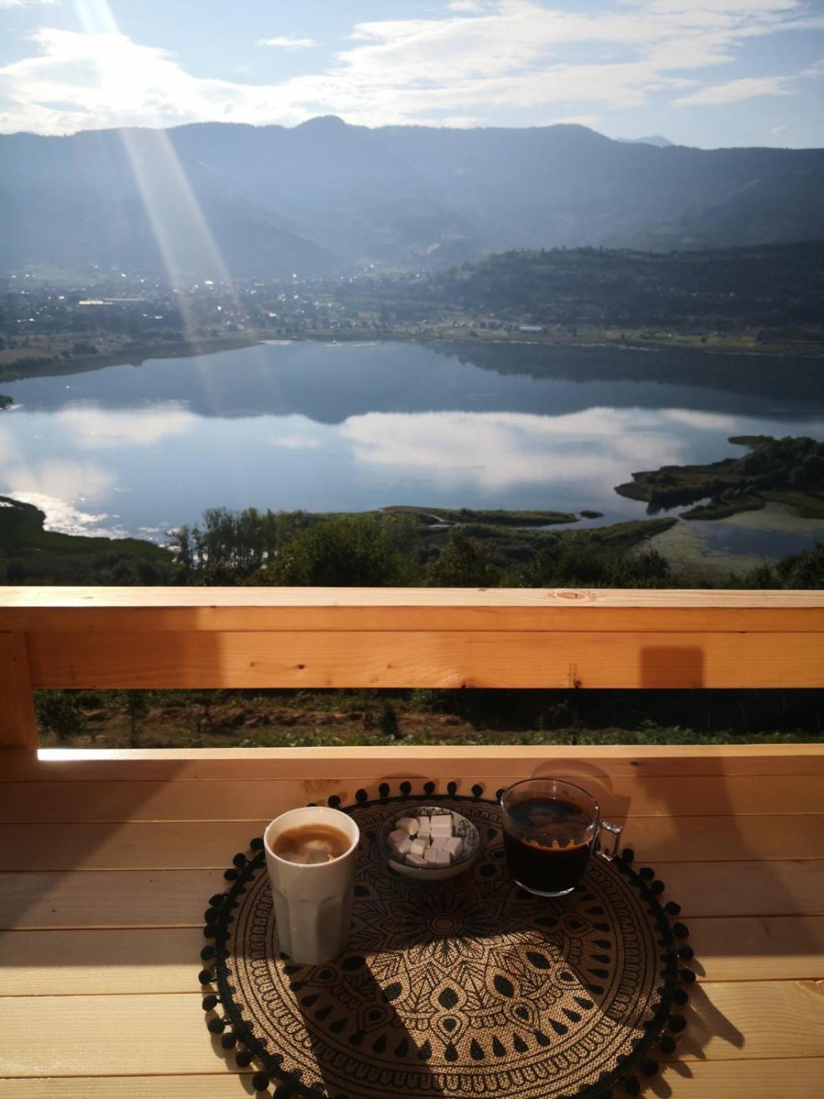 Suncani Brijeg Eco Village 普拉夫 外观 照片