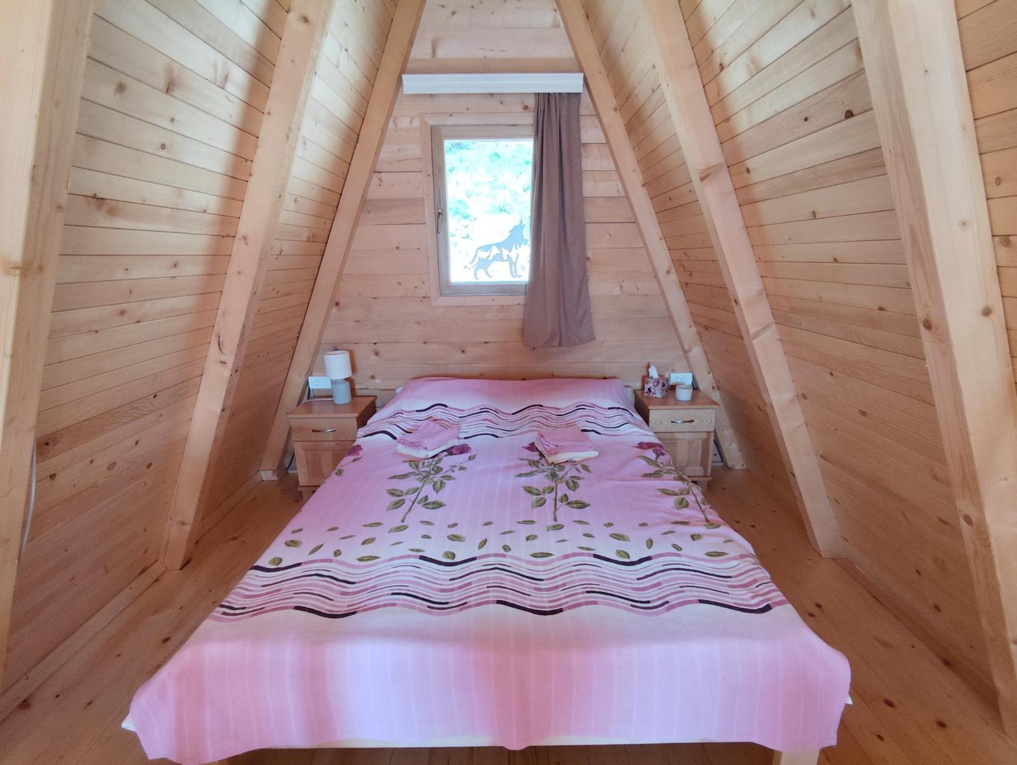 Suncani Brijeg Eco Village 普拉夫 外观 照片