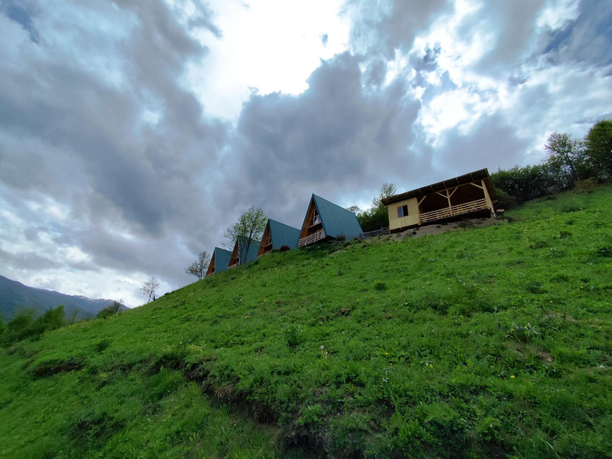 Suncani Brijeg Eco Village 普拉夫 外观 照片